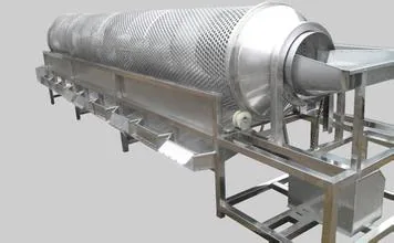 Roller grading arrangement for size separation
